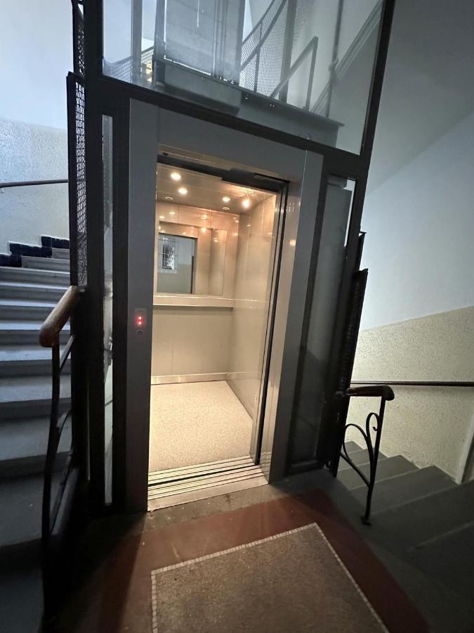 Gorkeho Apartment In City Centre Bratislava Exterior photo