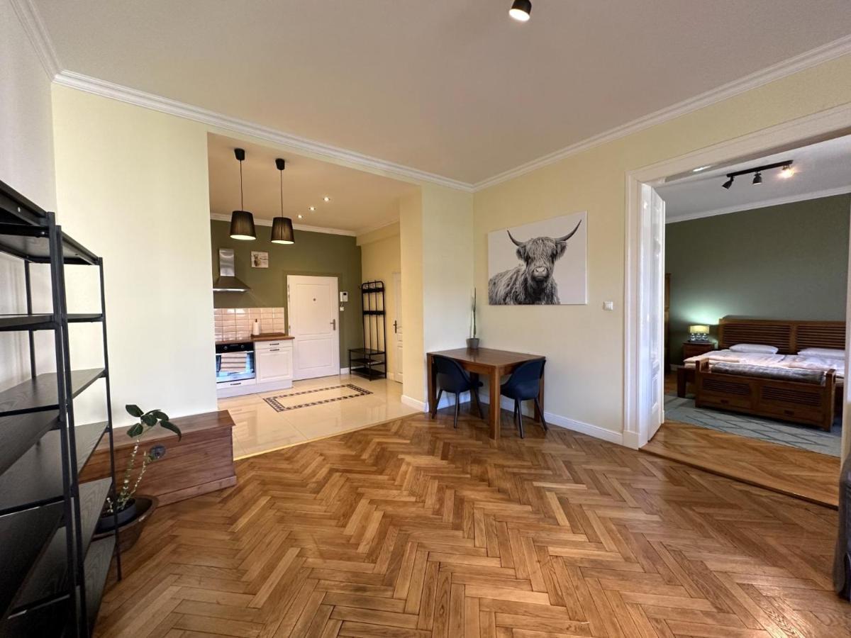 Gorkeho Apartment In City Centre Bratislava Exterior photo
